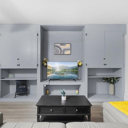 Pet Friendly Large Studio With Free Wi-Fi In Great Location! オレンジ・パーク エクステリア 写真